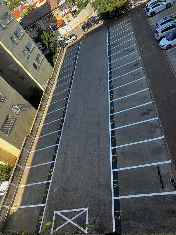 סימון חנייה בית משותף